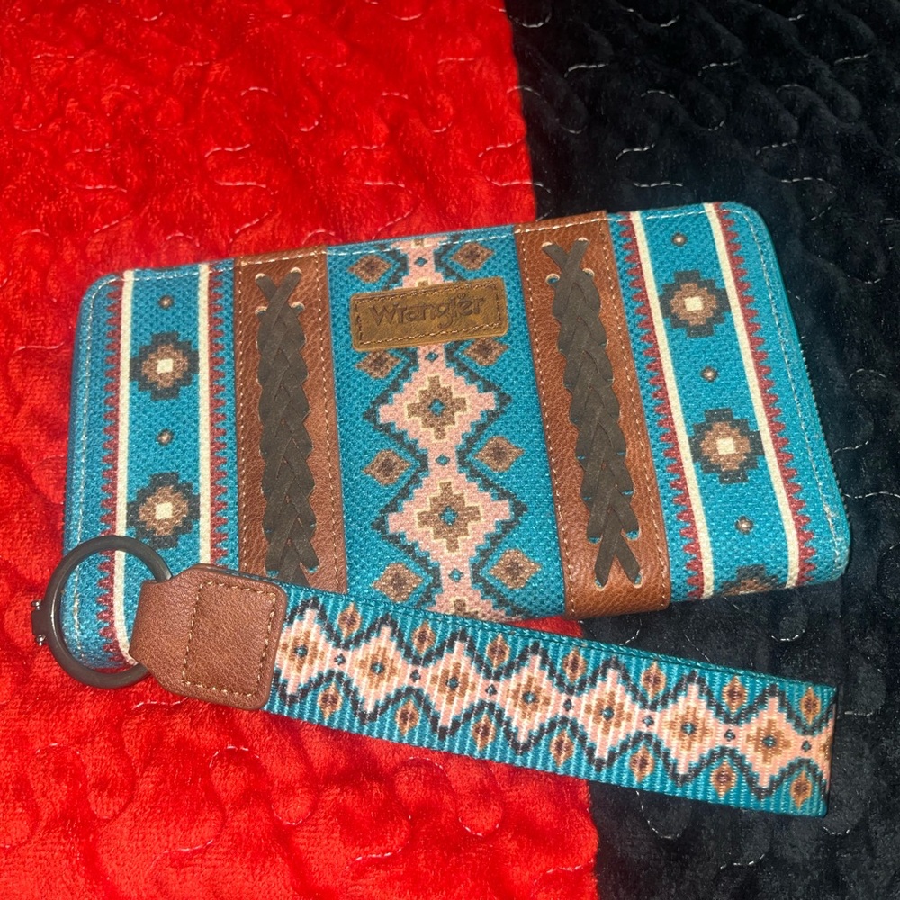 Wrangler Blue and Brown Geometric Wallet